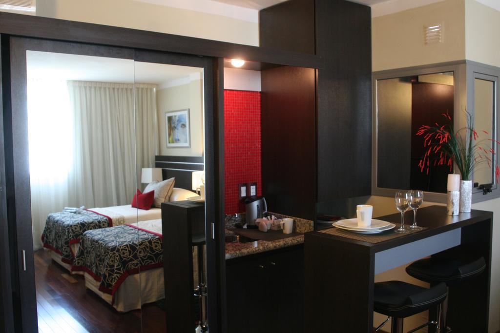 Zoom Apartments Hotel قرطبة الغرفة الصورة