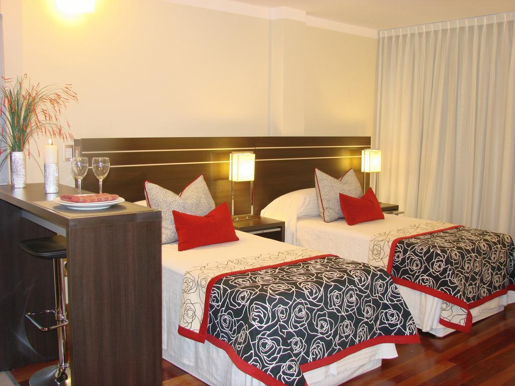 Zoom Apartments Hotel قرطبة الغرفة الصورة